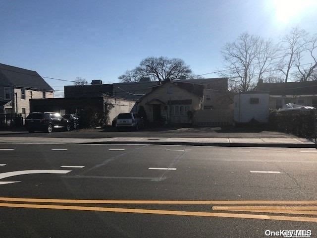 #1 photo, 61 Old Sunrise Highway, Massapequa , NY 11758