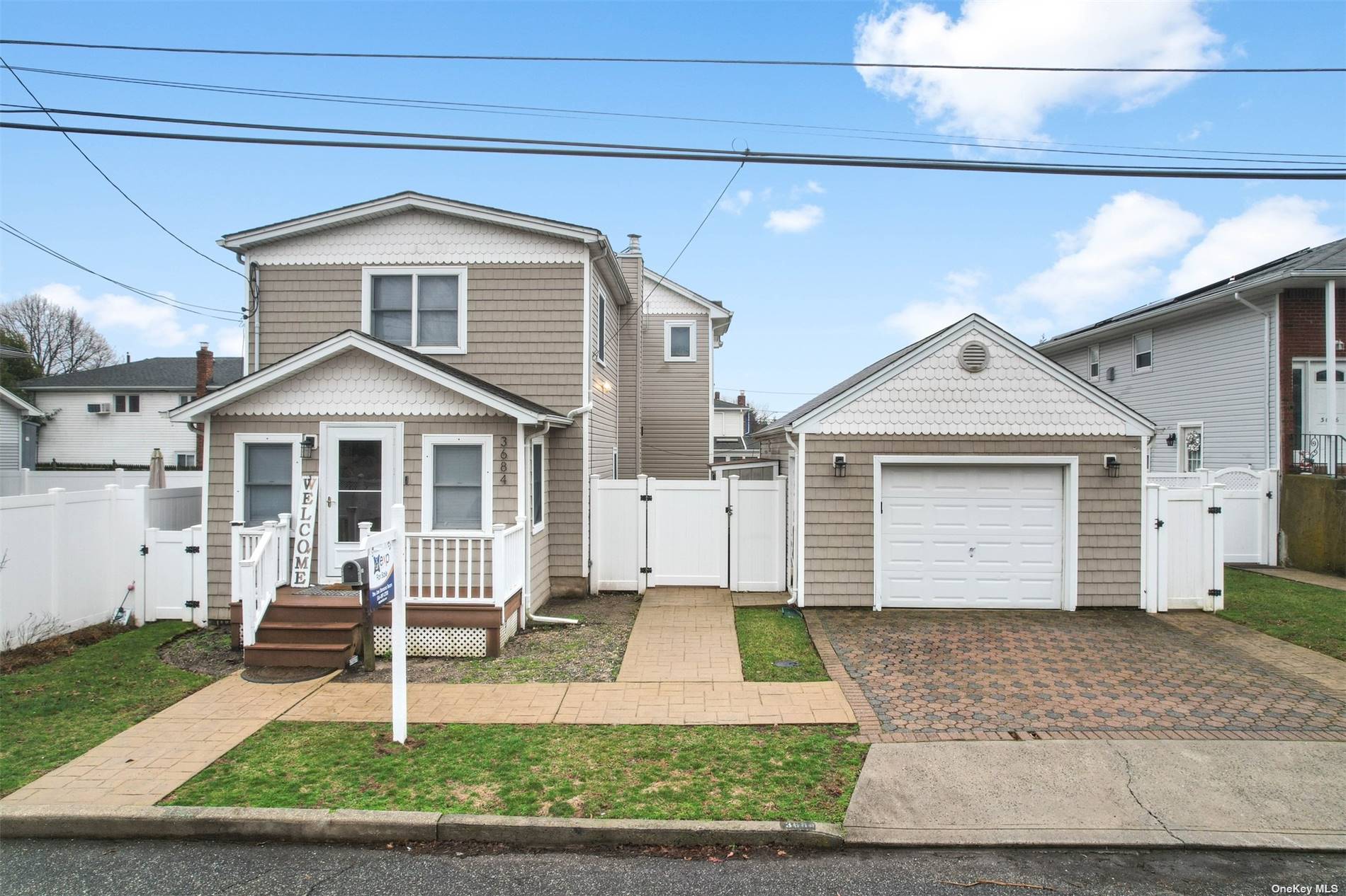 #1 photo, 3684 Ionia Street, Seaford , NY 11783