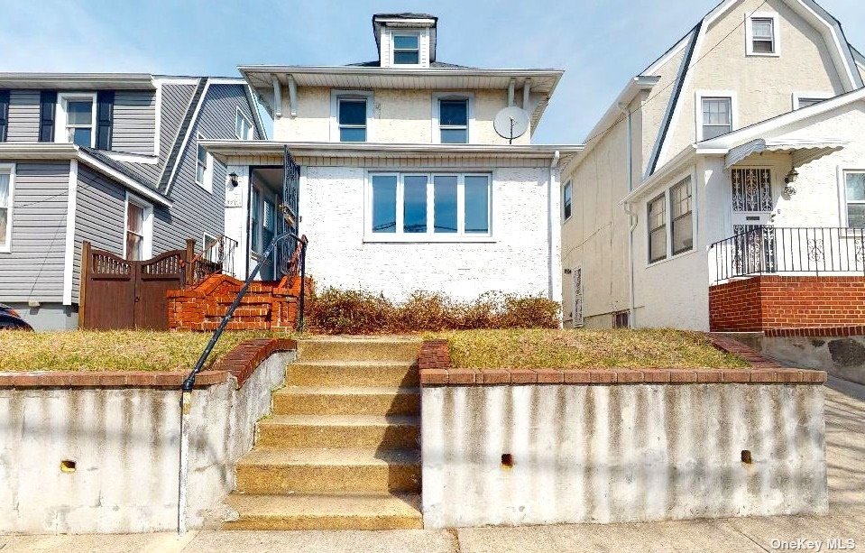 #1 photo, 72-11 Kessel Street, Forest Hills , NY 11375