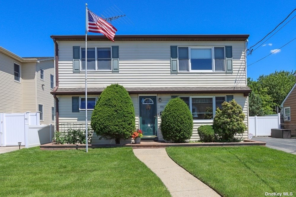 #1 photo, 1967 Marion Drive, East Meadow , NY 11554