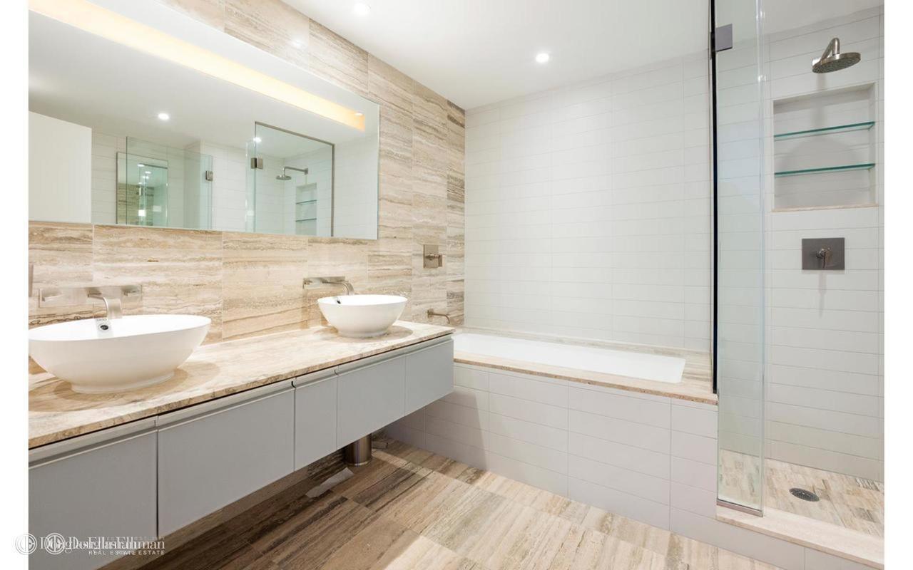 #7 photo, 322 W 57TH ST, 曼哈頓 中城西区 Hells Kitchen , NY 10019