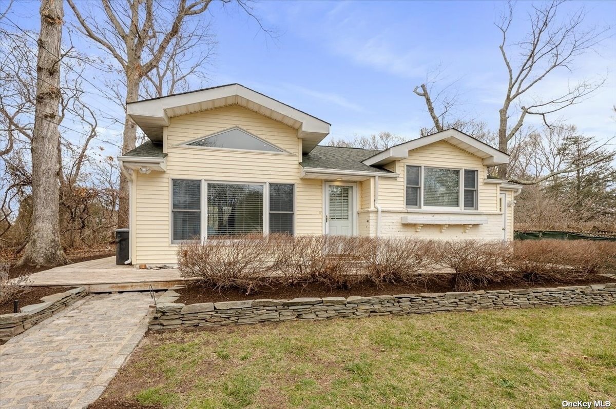 #1 photo, 21 N Hampton Avenue, 롱 아일랜드 Miller Place , NY 11764