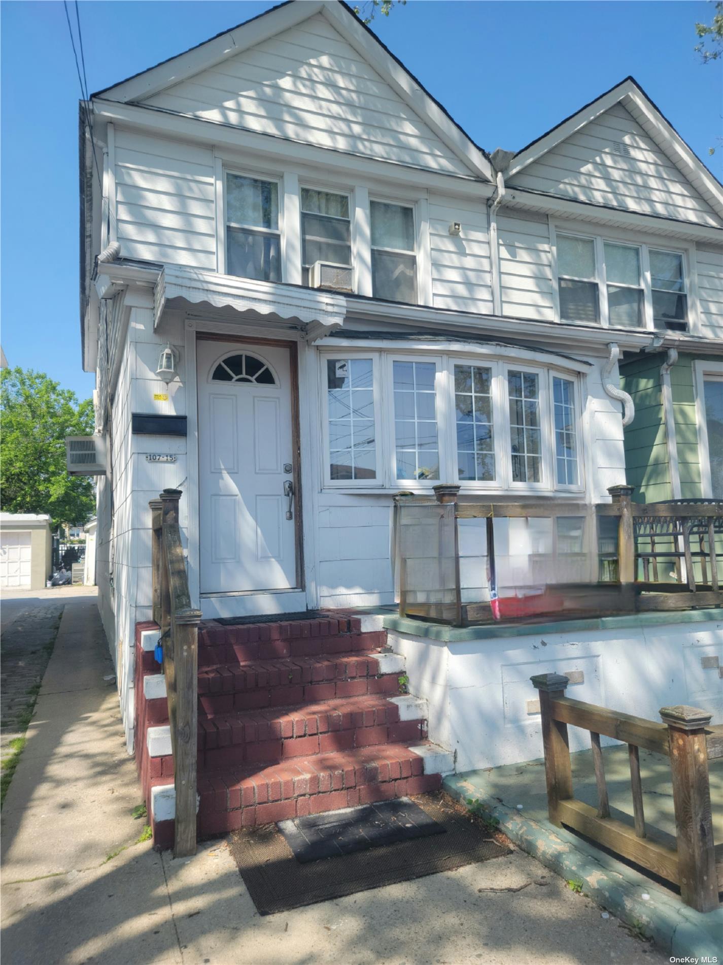 #1 photo, 107-15 Sutter Avenue, 皇后区 奥松公园 Ozone Park , NY 11417