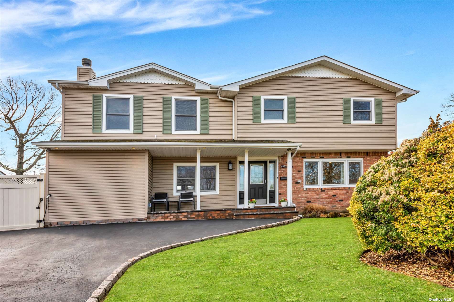 #1 photo, 14 Rhonda Lane, Commack , NY 11725