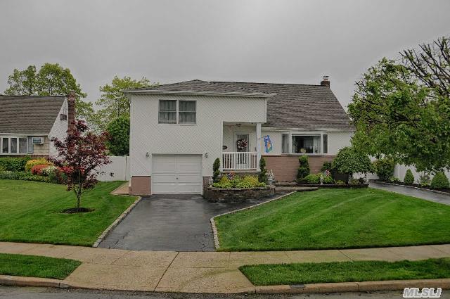 #1 photo, 316 N Hickory Street, Massapequa , NY 11758