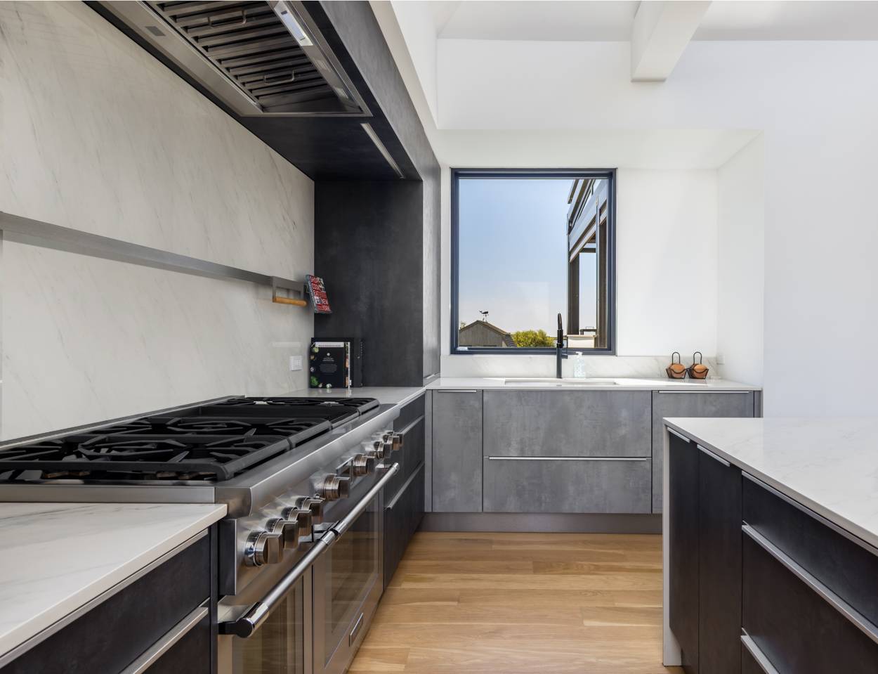 #18 photo, 1076 OCEAN RD, サフォーク郡 Water Mill , NY 11976