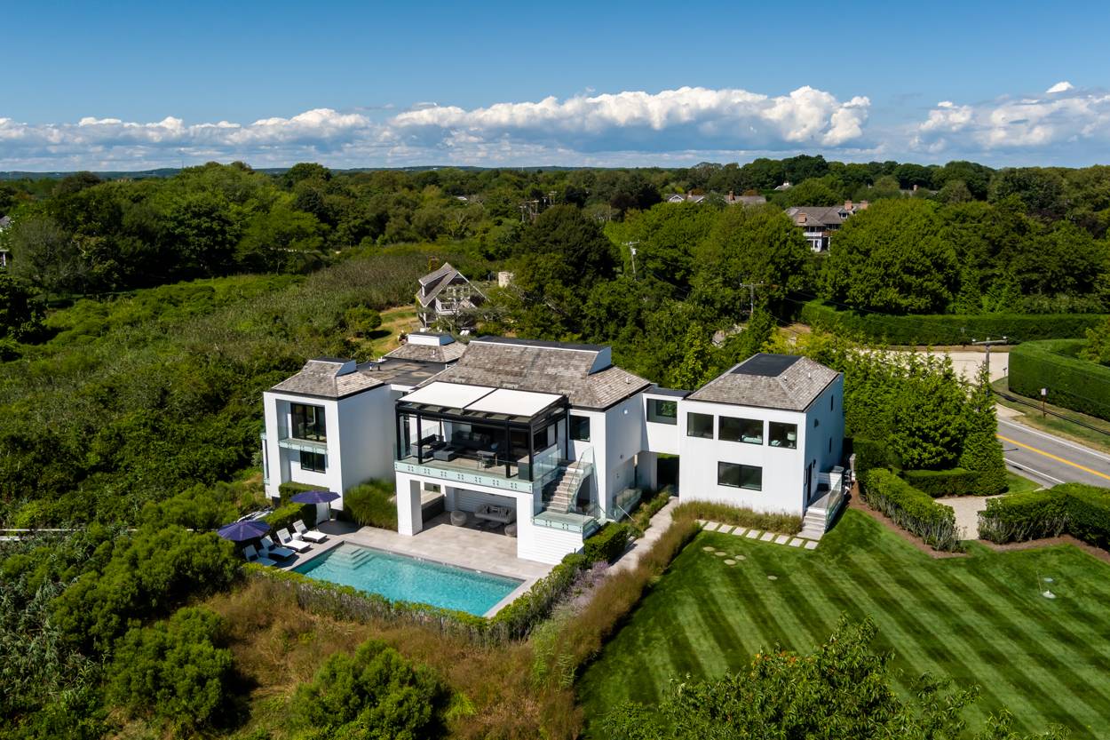 #45 photo, 1076 OCEAN RD, Water Mill , NY 11976