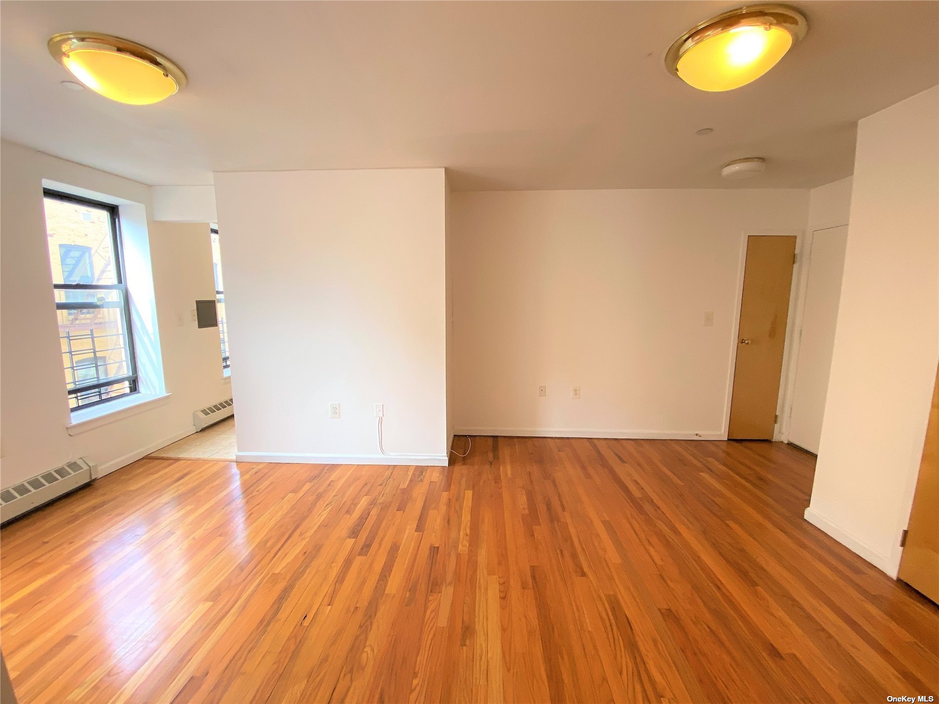 #1 photo, 2023 Belmont Avenue, 布朗士 Bronx , NY 10457