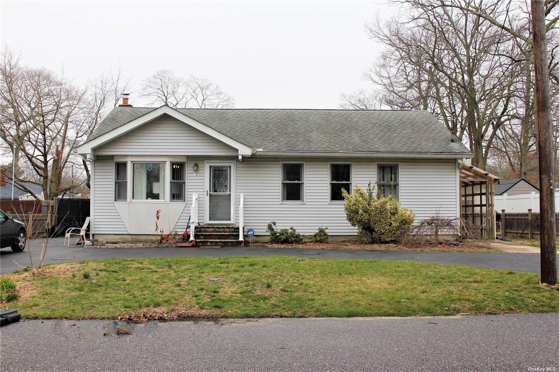 #1 photo, 10 Salem Street, সাফোক কাউন্টি Patchogue , NY 11772