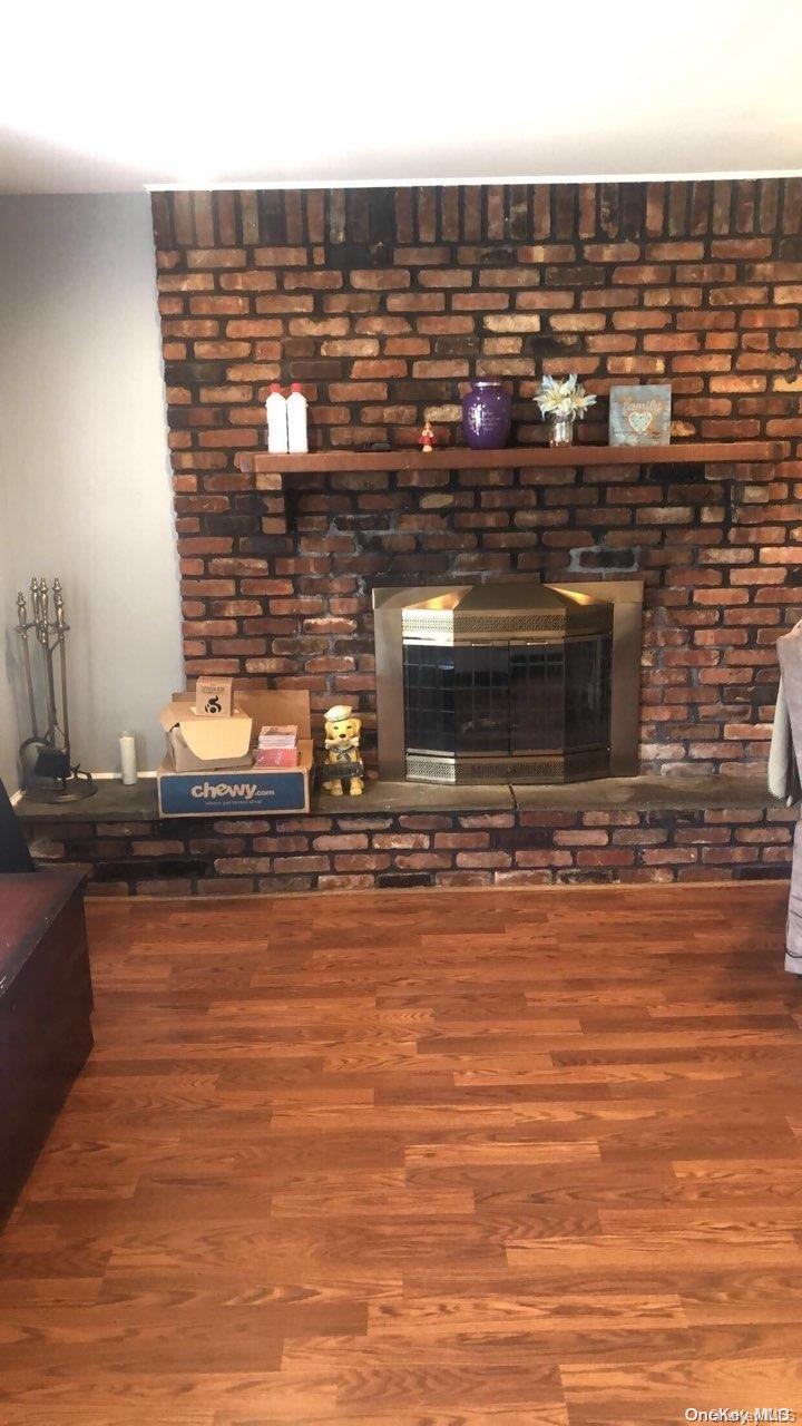 #5 photo, 32 Cliff Lane, নাসাউ কাউন্টি Levittown , NY 11756