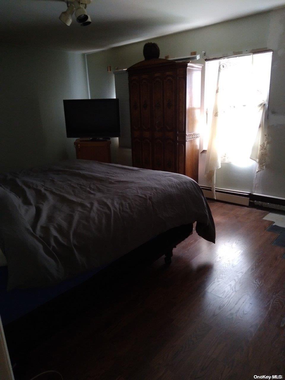 #9 photo, 32 Cliff Lane, নাসাউ কাউন্টি Levittown , NY 11756