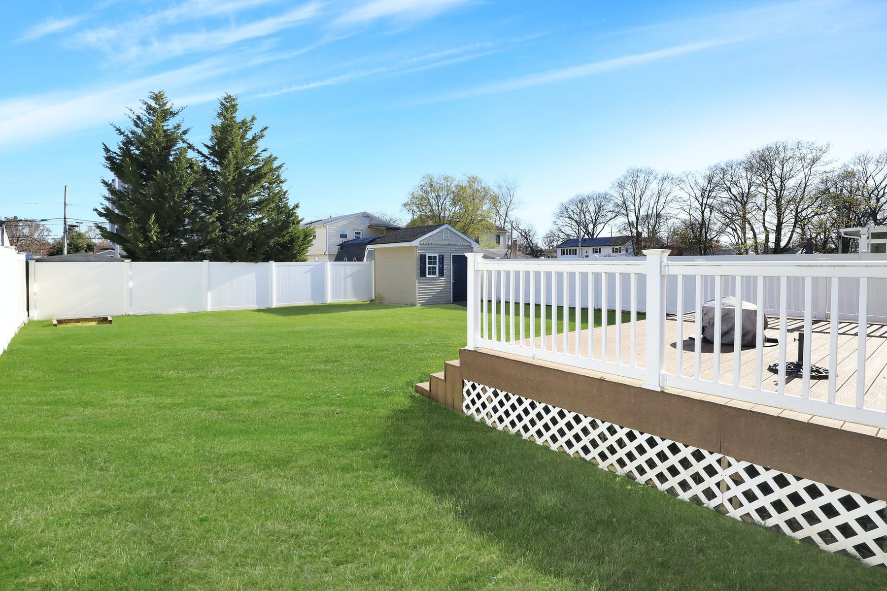 #19 photo, 146 East Madison Street, 東長島 东艾斯利普 East Islip , New York 11730