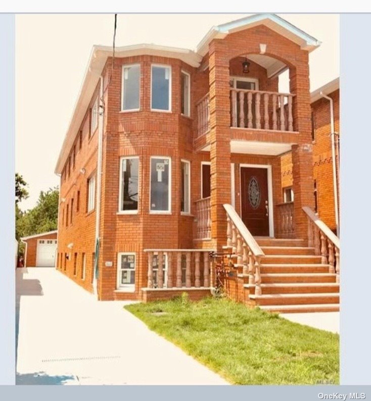 #1 photo, 1524 Murray St, Whitestone , NY 11357