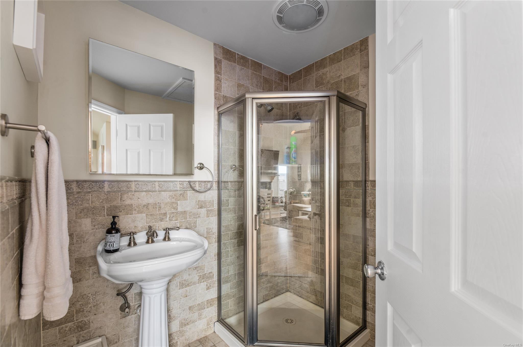 #18 photo, 22 Bungalow, Ocean Beach , NY 11770