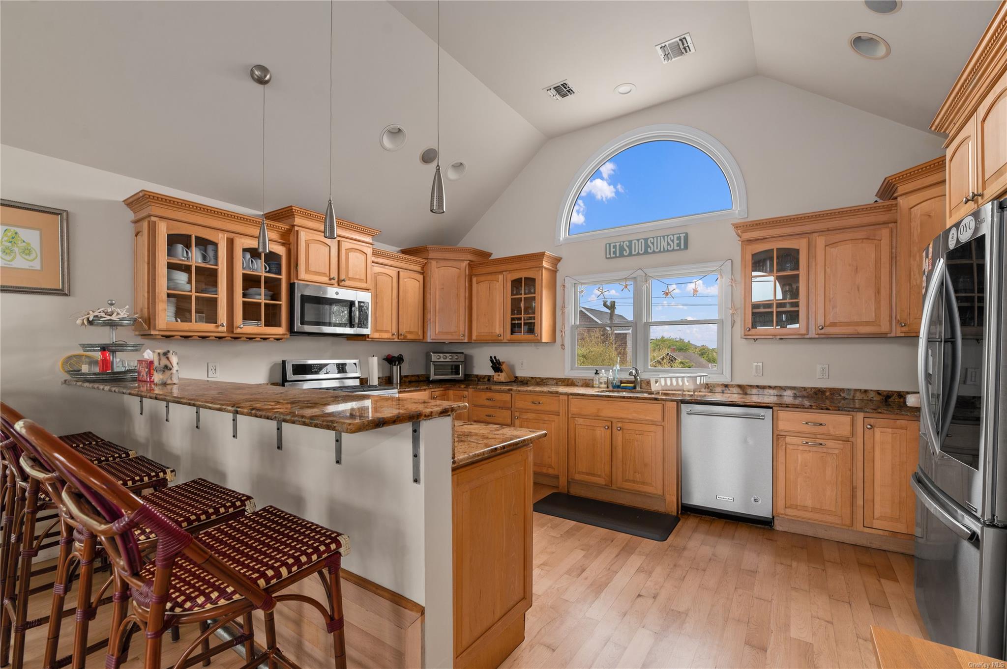 #3 photo, 22 Bungalow, Ocean Beach , NY 11770