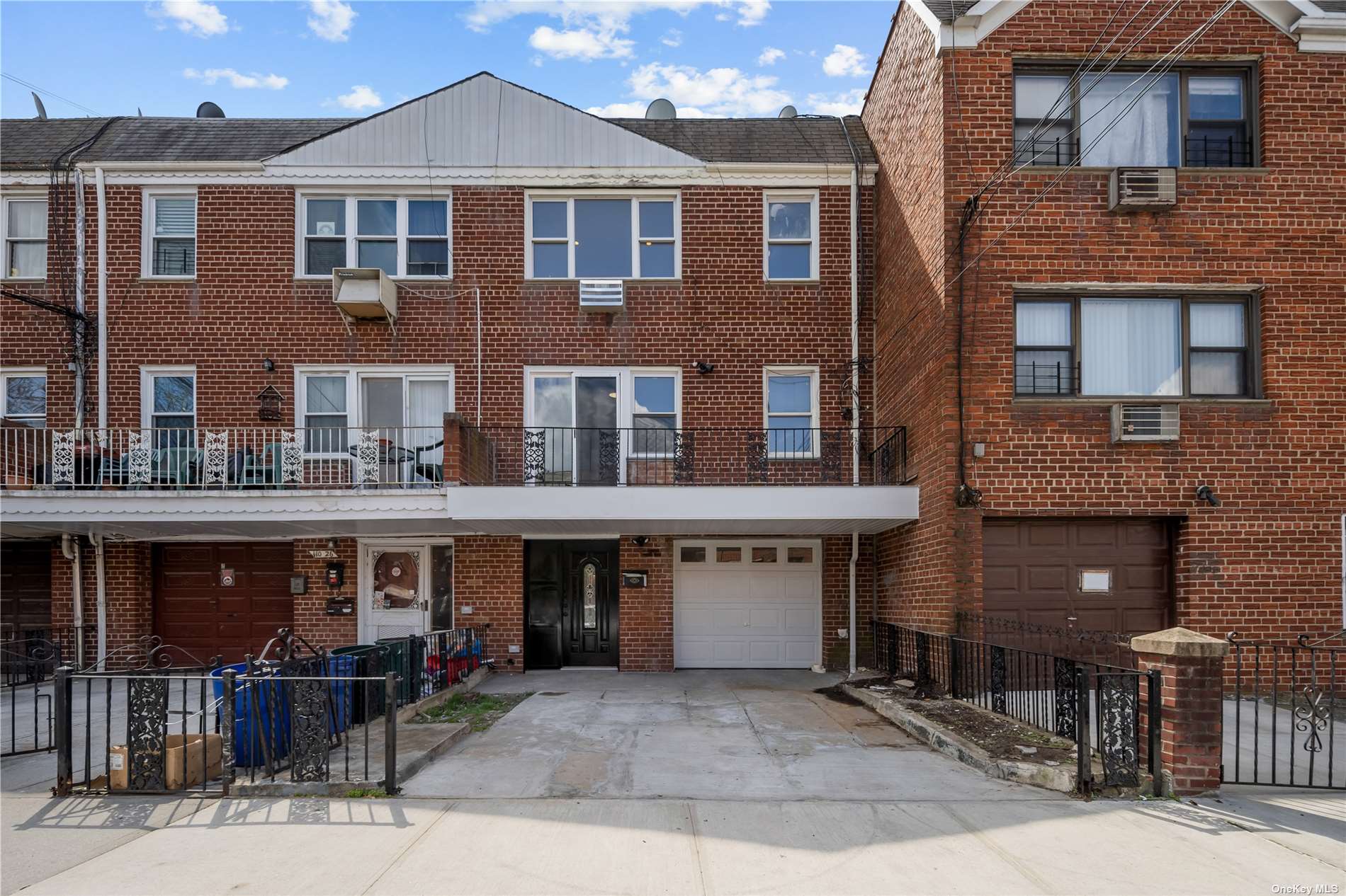 #1 photo, 110-24 55th Avenue, 皇后區 可樂娜 Corona , NY 11368