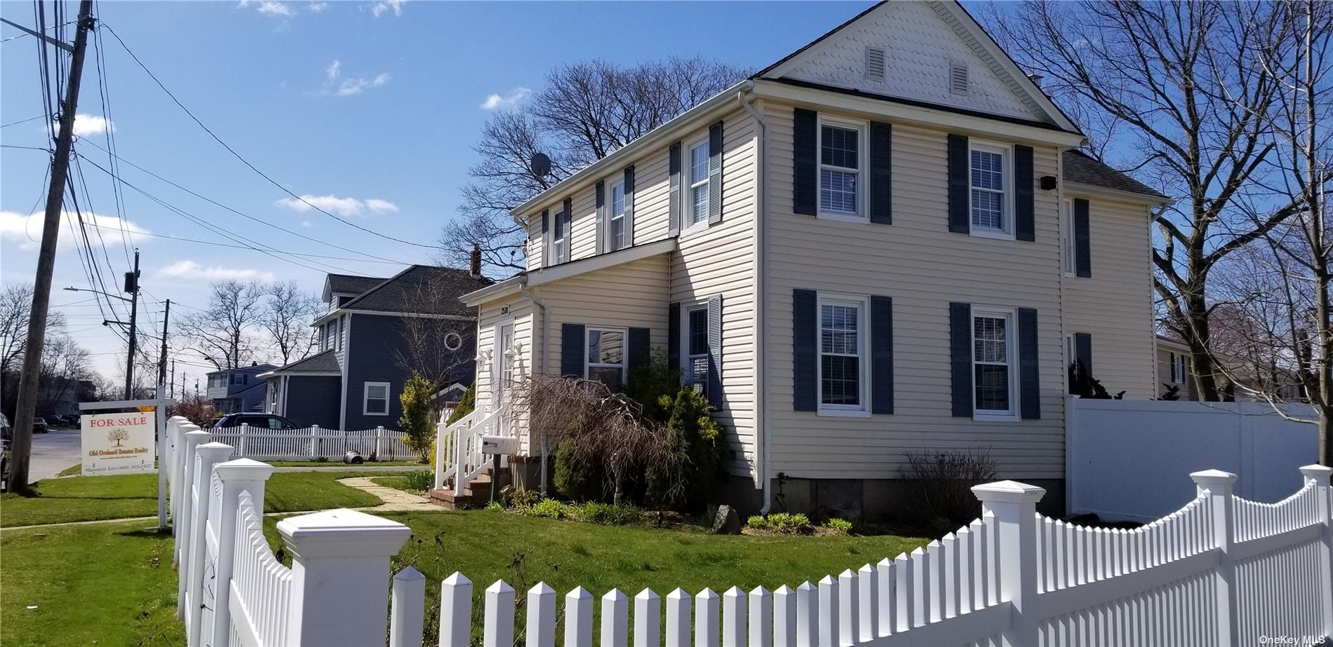 #1 photo, 2518 Newbridge Road, 롱 아일랜드 Bellmore , NY 11710