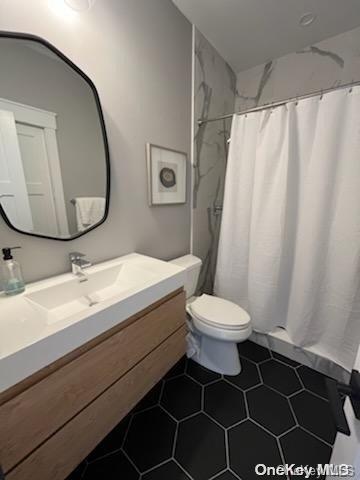 #7 photo, 572 Bayberry Walk, Ocean Beach , NY 11770