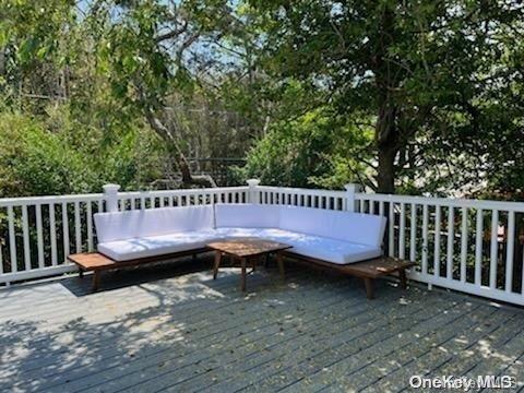 #5 photo, 570 Bayberry Walk, Ocean Beach , NY 11770