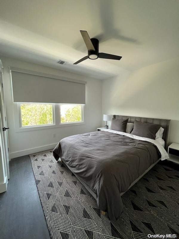 #8 photo, 570 Bayberry Walk, Ocean Beach , NY 11770