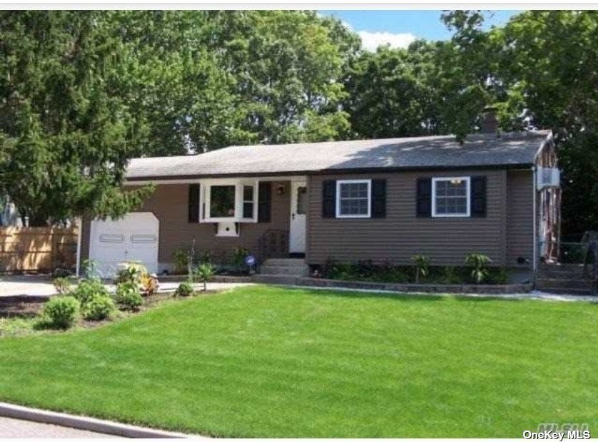 #1 photo, 125 Ruland Road, Selden , NY 11784