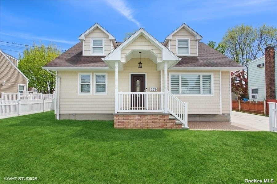 #1 photo, 279 Caryl Drive, ناسو Lawrence , NY 11559