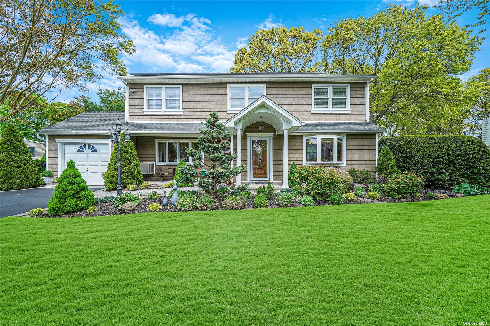 #1 photo, 17 Theresa Court, サフォーク郡 Patchogue , NY 11772