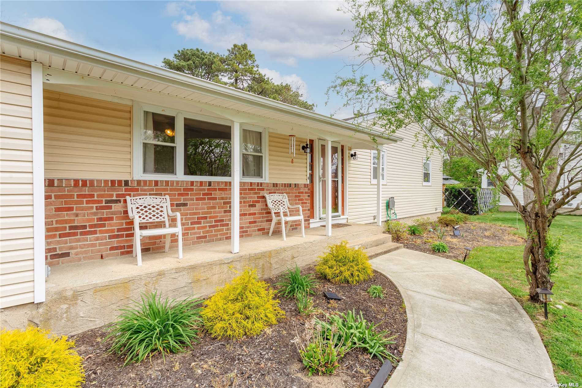 #1 photo, 35 Rockaway Street, Islip Terrace , NY 11752