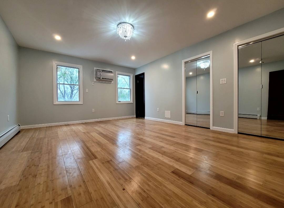 #8 photo, 147-53A 231ST STREET , #2, QUEENS , NY 11413