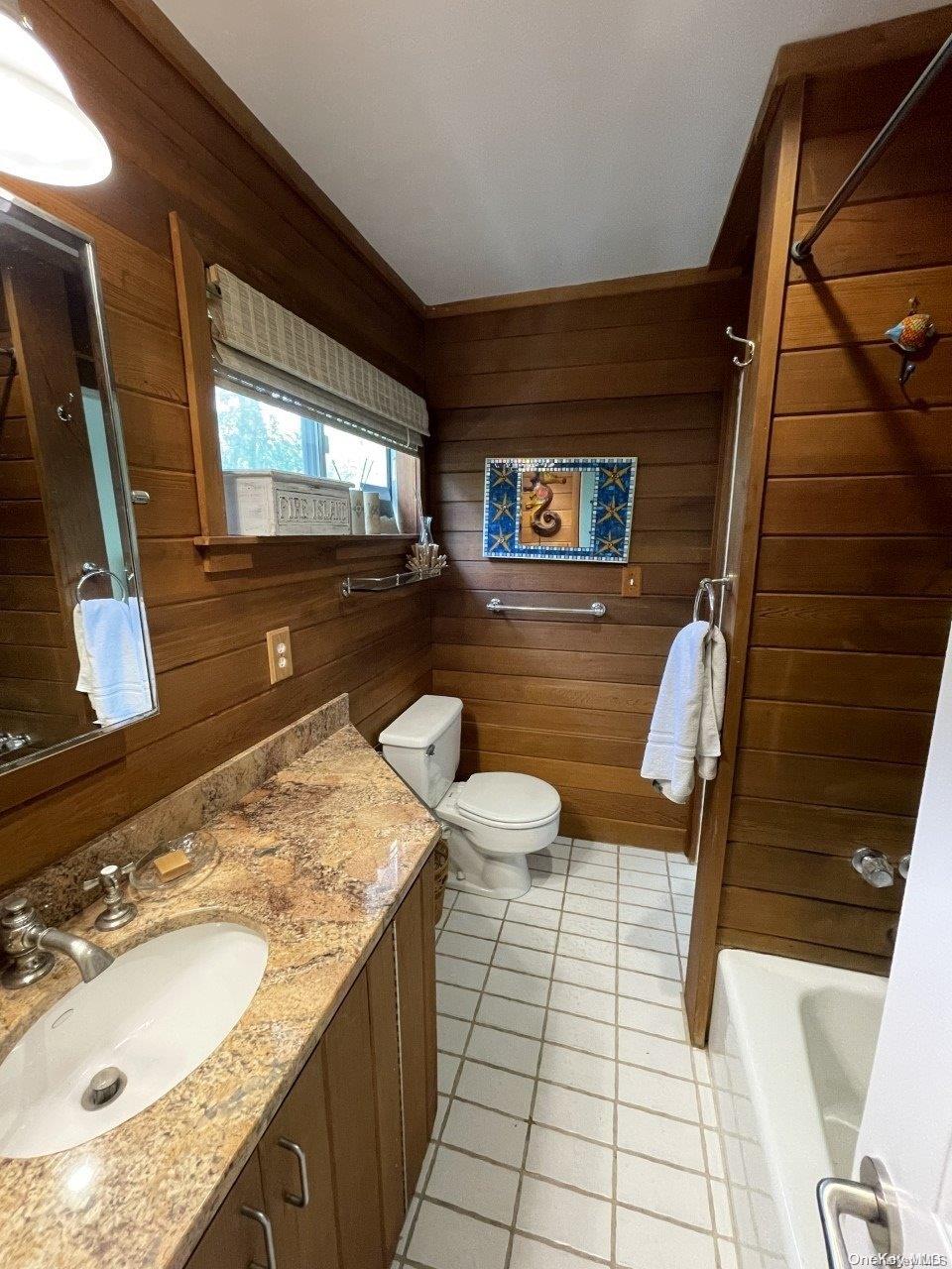 #11 photo, 275 Wilmot Road, Ocean Beach , NY 11770