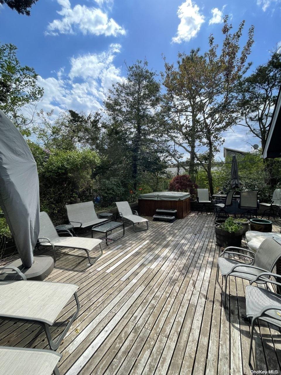 #18 photo, 275 Wilmot Road, Ocean Beach , NY 11770