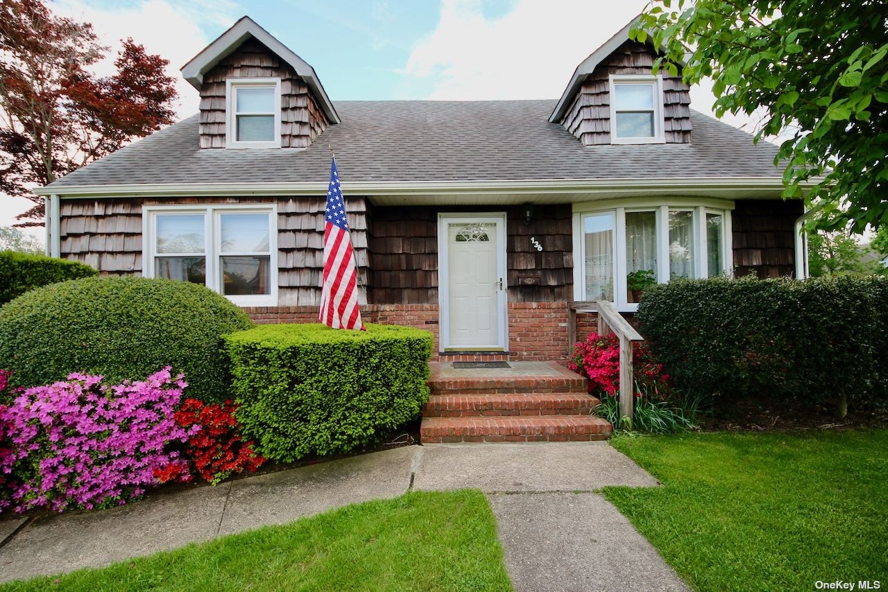 #1 photo, 136 11th Street, Huntington Station , NY 11746