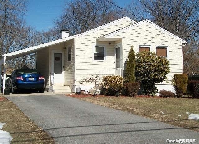 #1 photo, 439 Locust Street, サフォーク郡 Brentwood , NY 11717