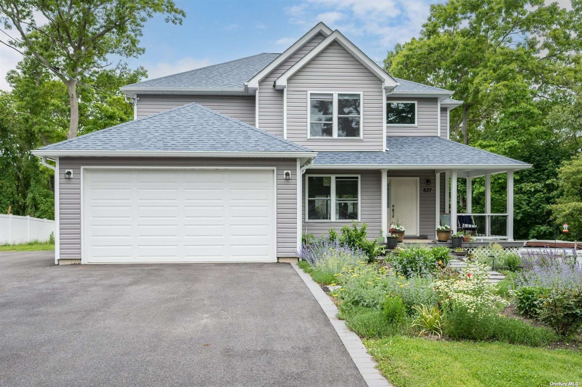 #1 photo, 537 Puritan Drive, Shirley , NY 11967