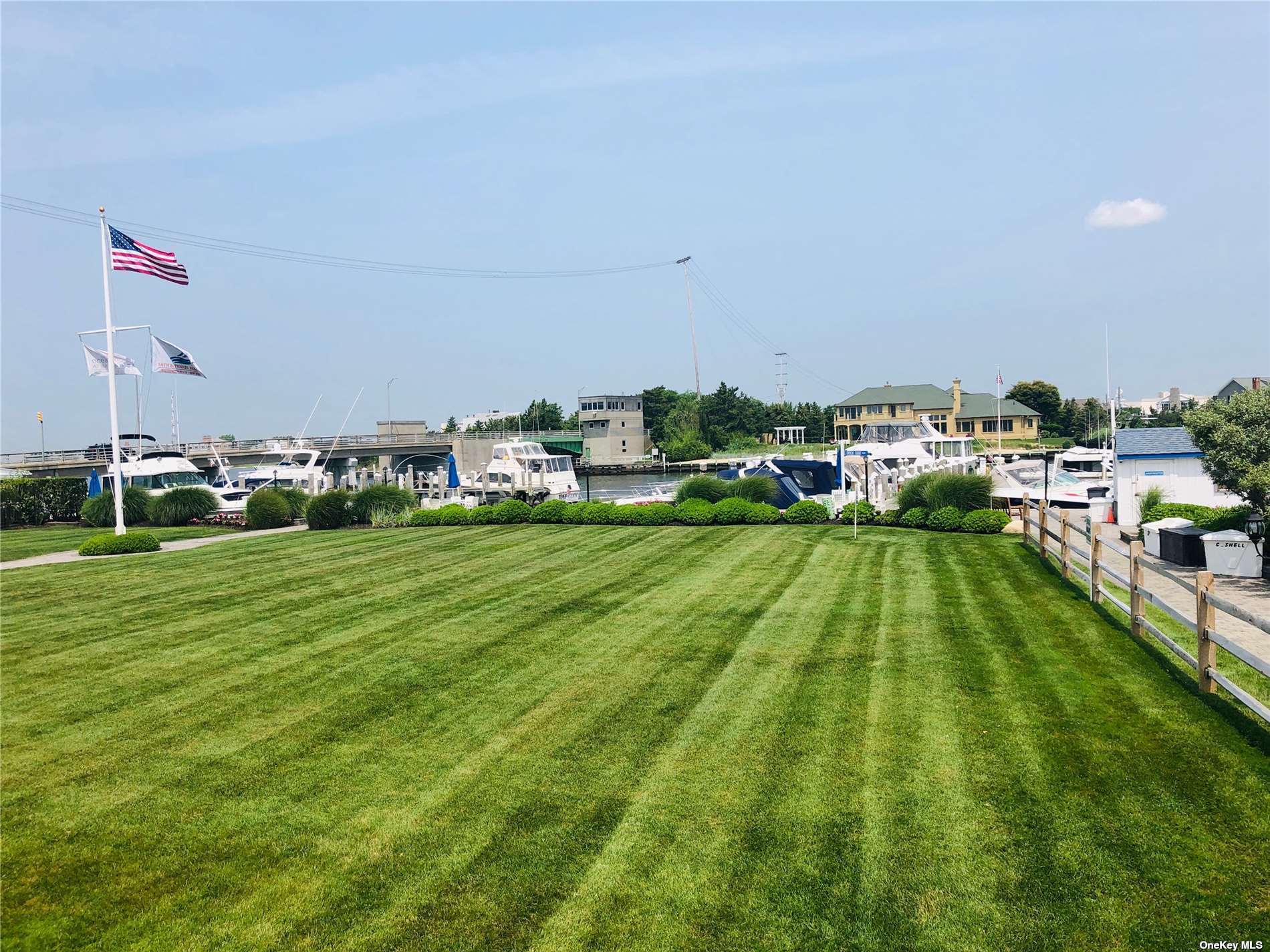 #1 photo, 231 Dune, 東長島 汉普顿 Westhampton Beach , NY 11978