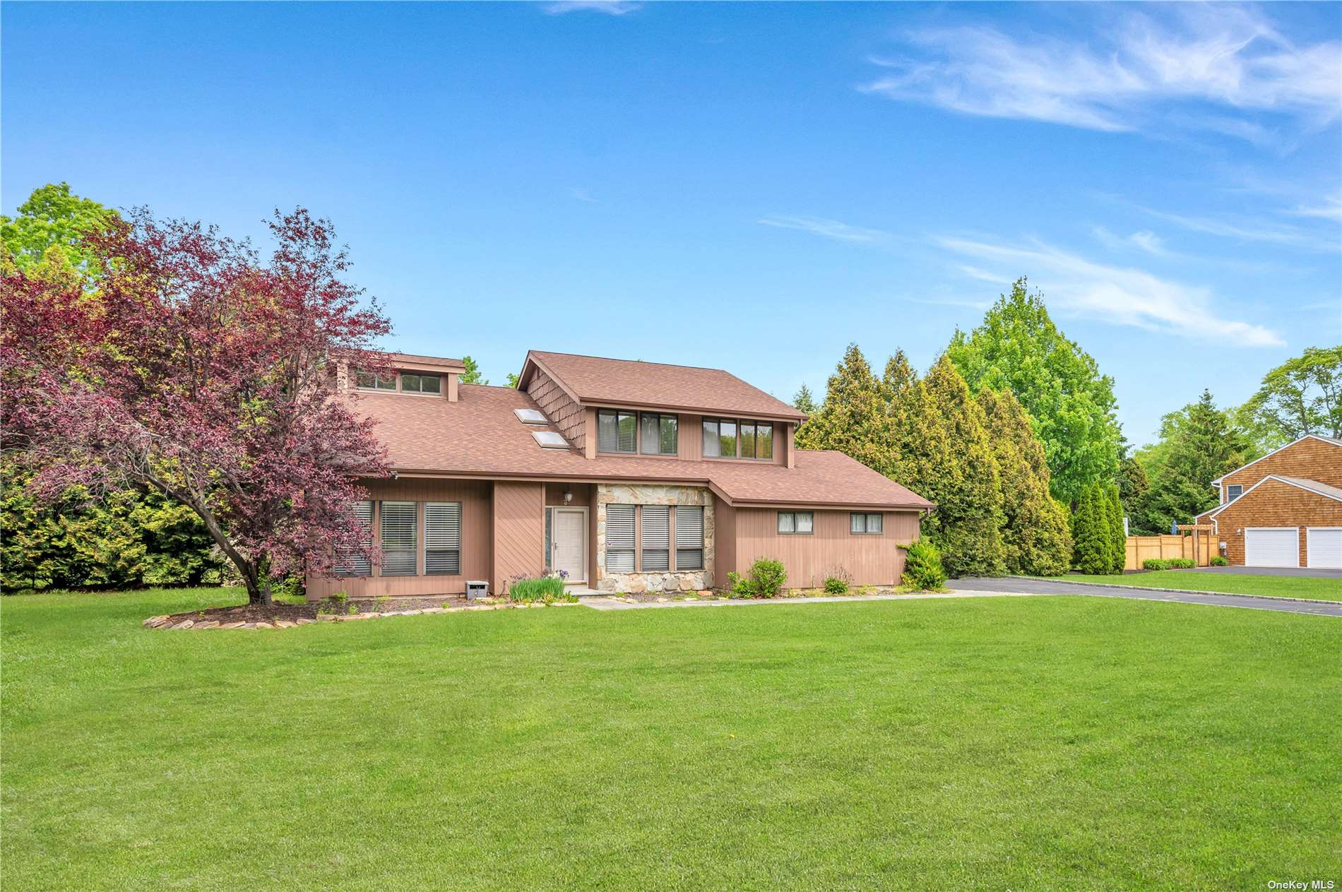 #1 photo, 3 Hyanis Court, Mount Sinai , NY 11766