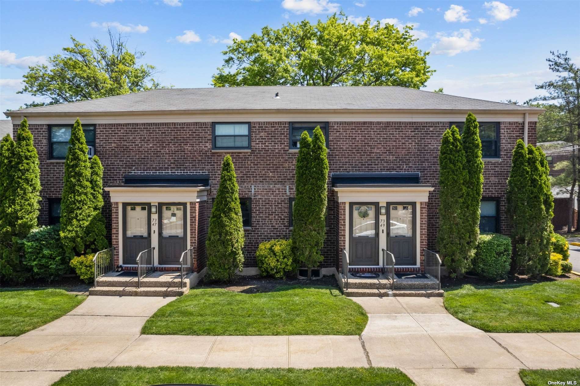 #1 photo, 73-49 217th Street, কুইন্‌স Oakland Gardens , NY 11364