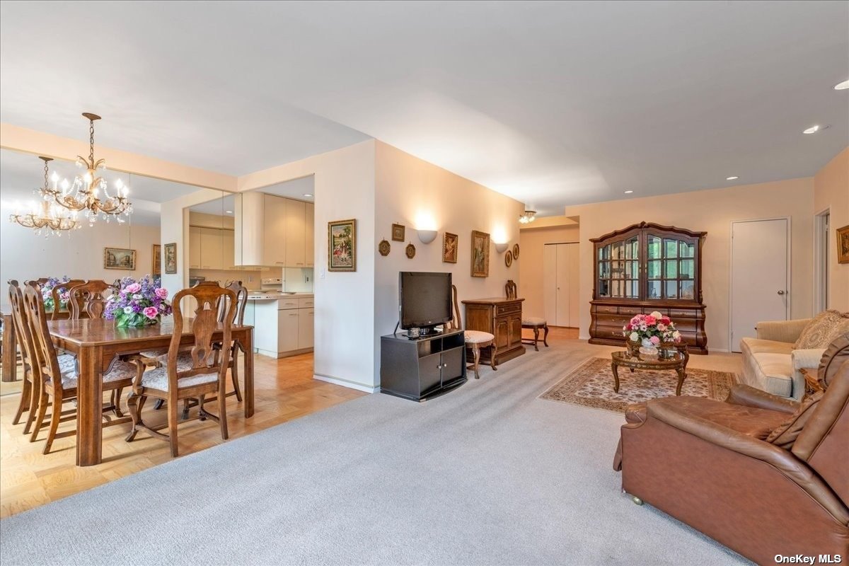 #1 photo, 1 Kensington, 长岛 大颈 Great Neck , NY 11021