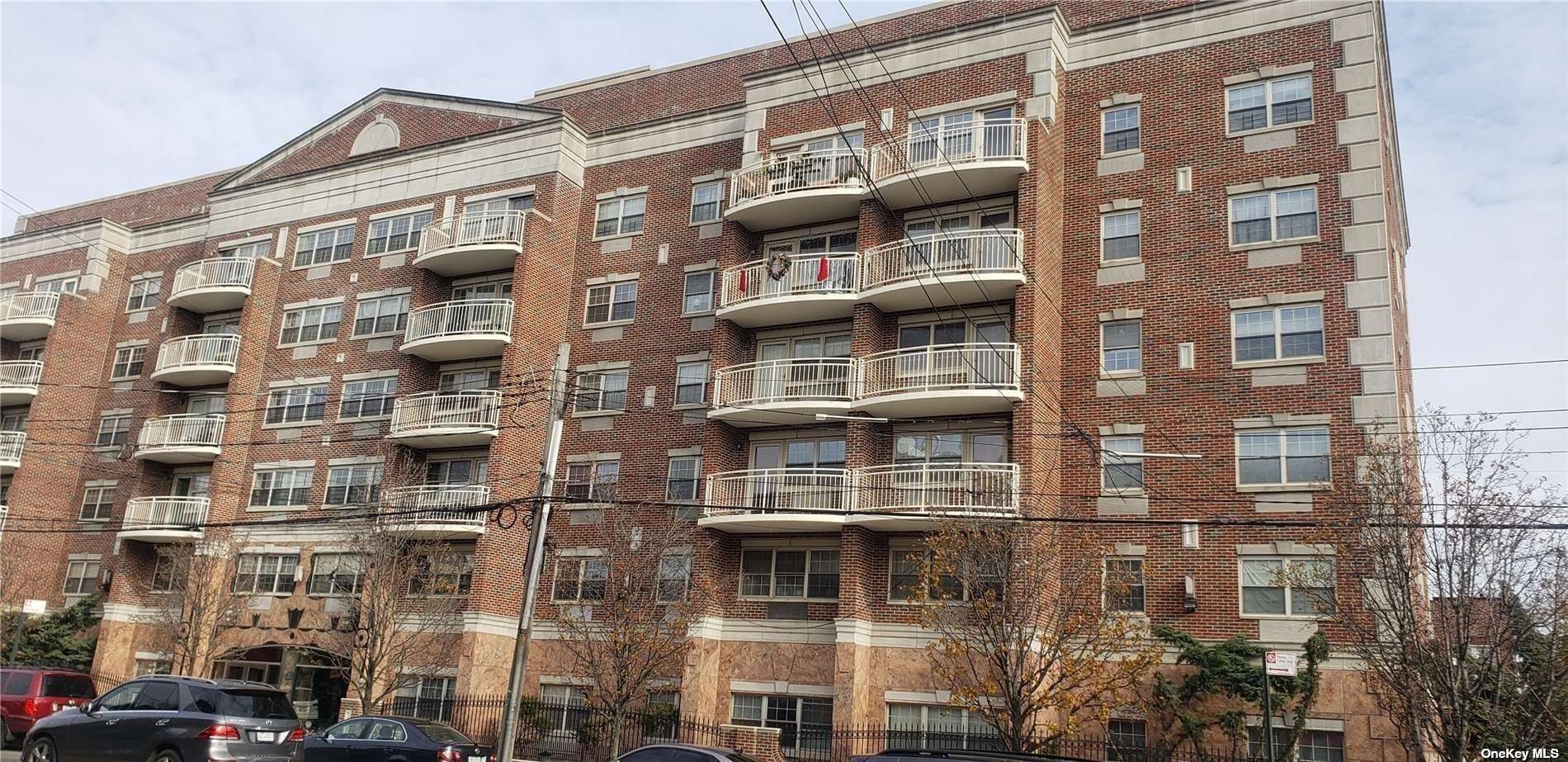 #1 photo, 38-11 108th Street, 皇后區 可樂娜 Corona , NY 11368