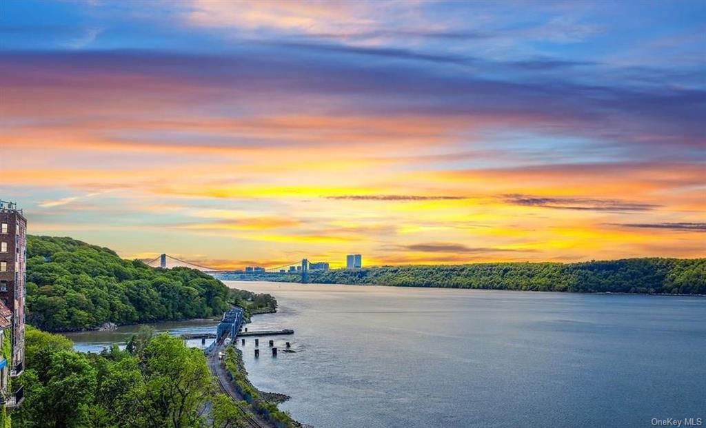 #1 photo, 2521 Palisade Avenue, 布朗士 Bronx , NY 10463