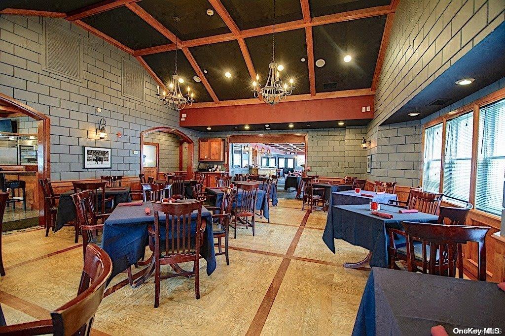 #10 photo, 322 W Montauk, サフォーク郡 Hampton Bays , NY 11946