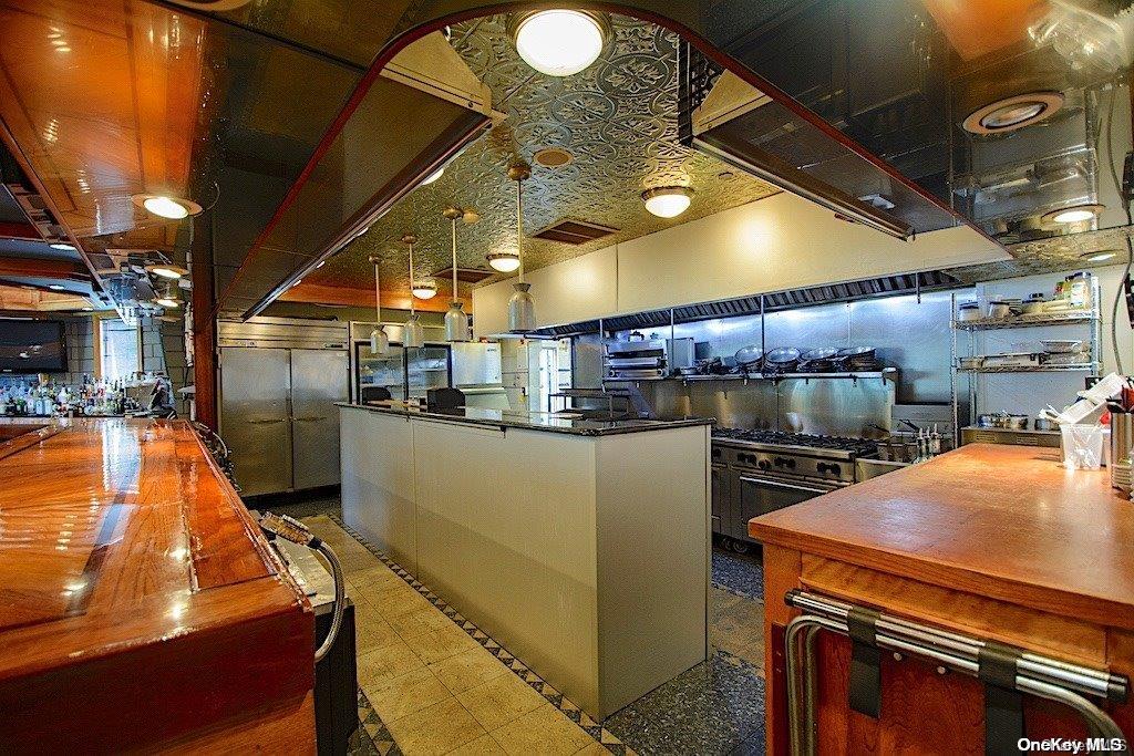 #20 photo, 322 W Montauk, サフォーク郡 Hampton Bays , NY 11946