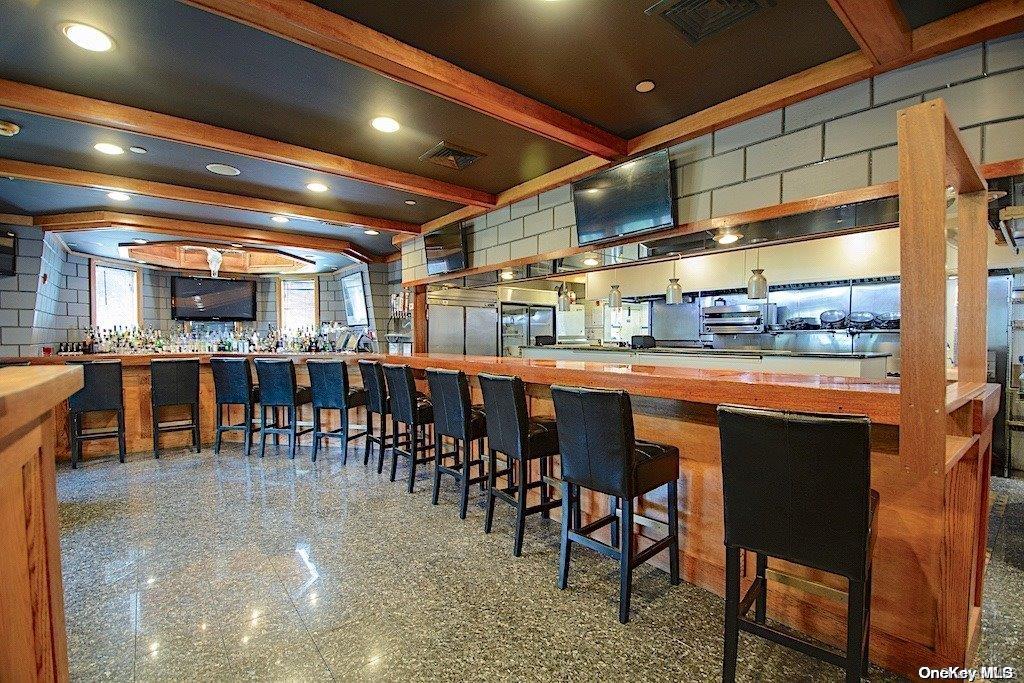 #7 photo, 322 W Montauk, サフォーク郡 Hampton Bays , NY 11946