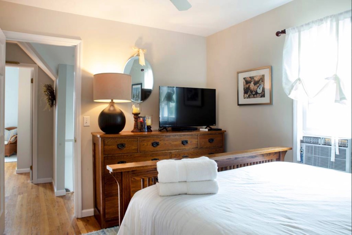 #20 photo, 308 Wiggins Street, サフォーク郡 Greenport , NY 11944