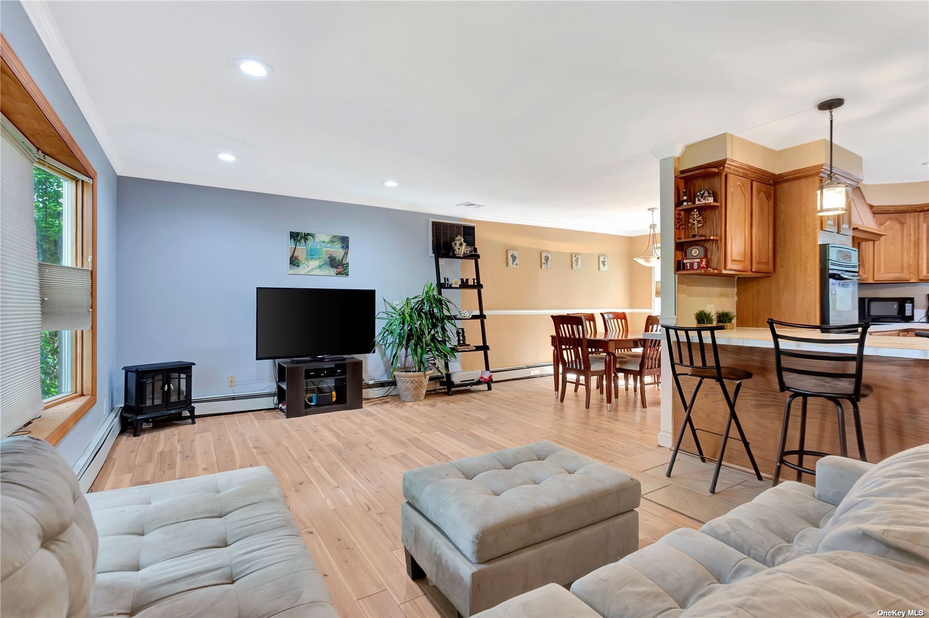 #1 photo, 1645 Sycamore Avenue, Merrick , NY 11566