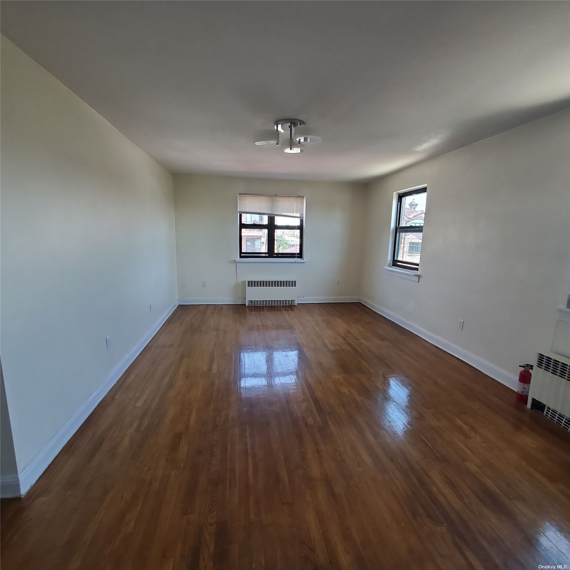 #1 photo, 147-15 41 Avenue, كوينز Flushing , NY 11355