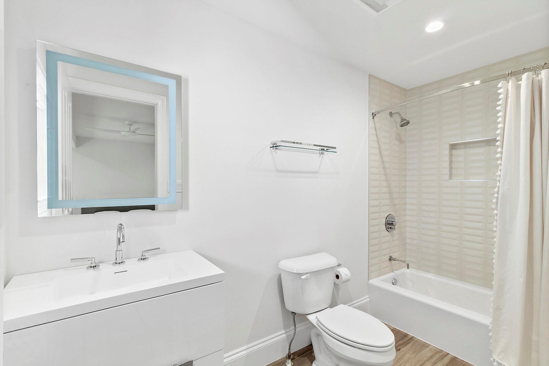 #17 photo, 421 Edge Of Woods Road, サフォーク郡 Water Mill , NY 11976