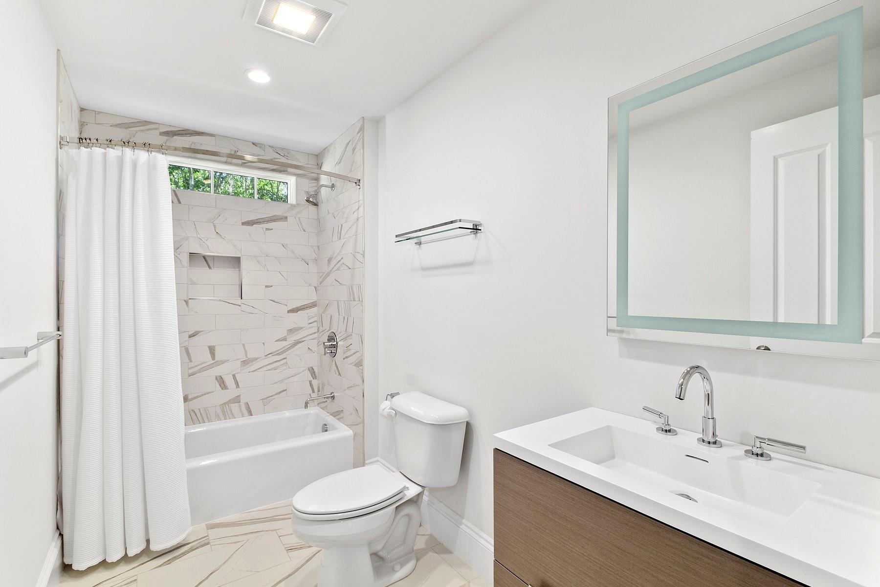 #19 photo, 421 Edge Of Woods Road, サフォーク郡 Water Mill , NY 11976