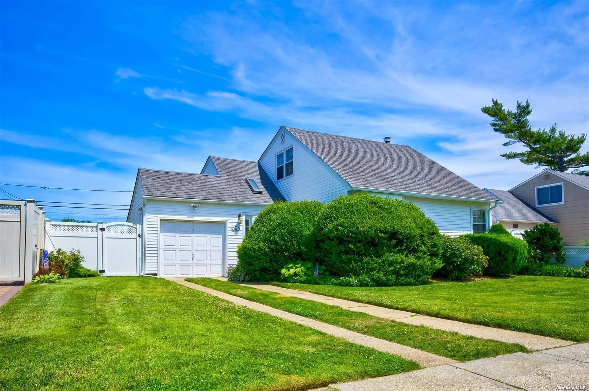 已售 61万 SOLD 20 Ceil Place, 长岛 贝斯佩奇 Bethpage , NY 11714 MLS