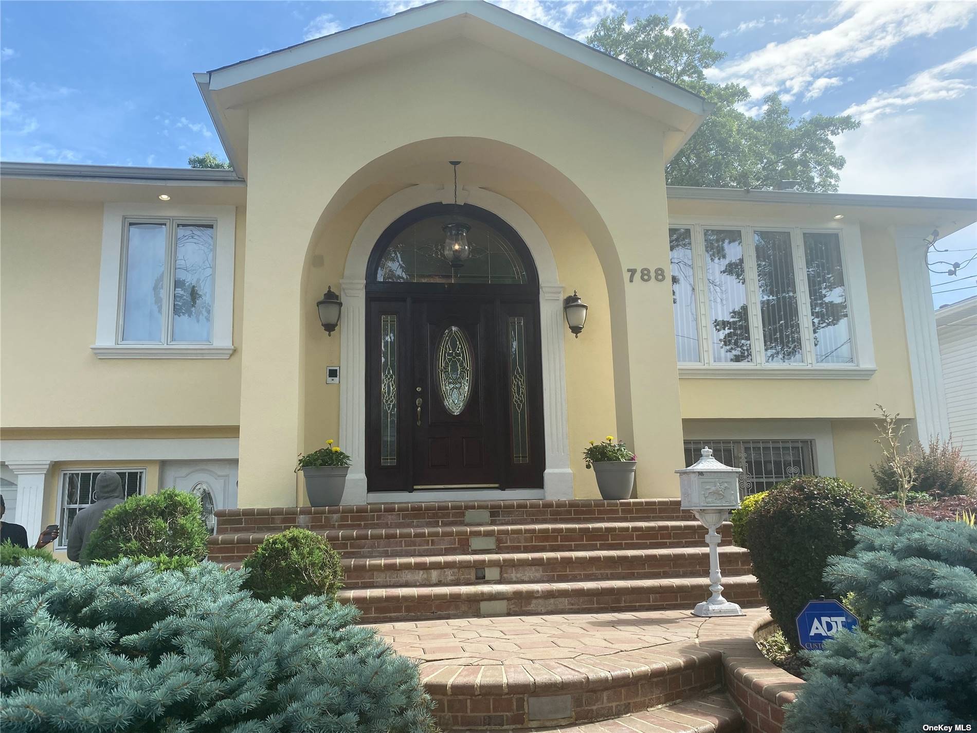 #1 photo, 788 Marilyn Lane, 長島 Baldwin , NY 11510